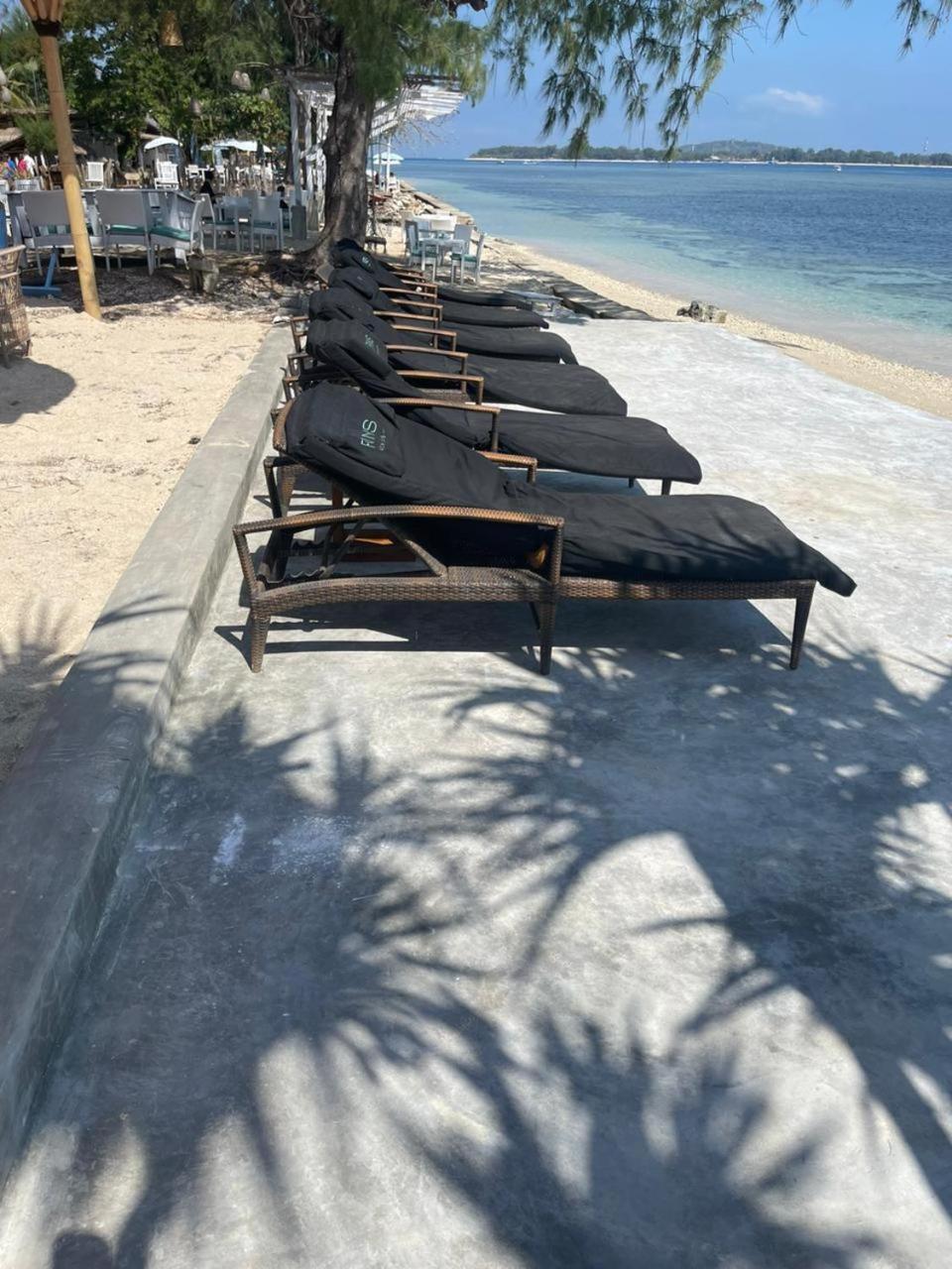Playa Bonita Hotel & Beach Club Gili Islands Exterior photo